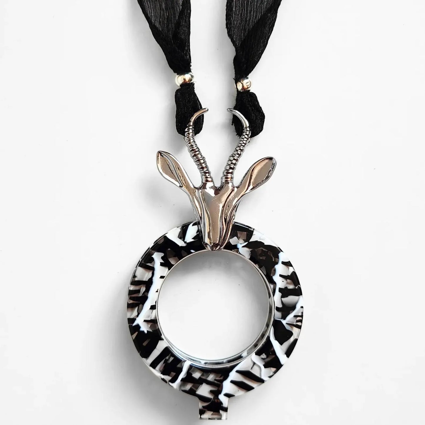 BLACK/WHITE GAZELLE - HIGH FASHION READING GLASSES